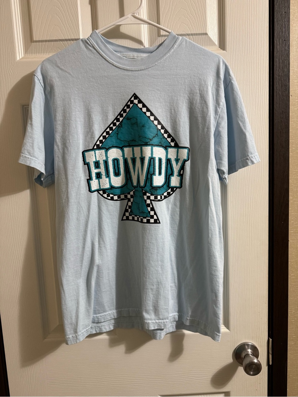 Howdy Graphic Tee - Light Blue Short Sleeve Shirt